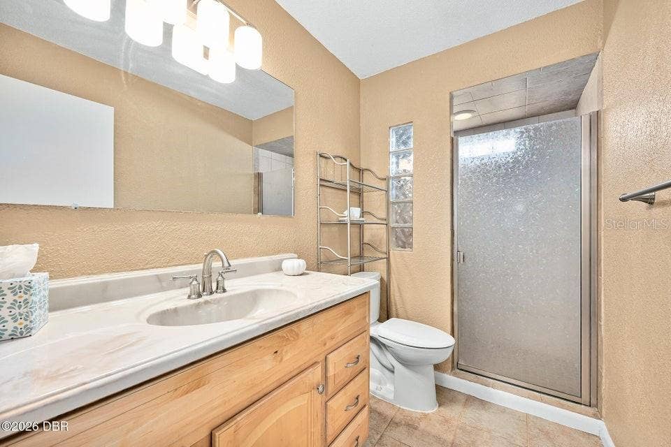 1324 GRANADA AVENUE, Daytona Beach, FL 32117 1324 GRANADA AVENUE, Daytona Beach, FL 32117