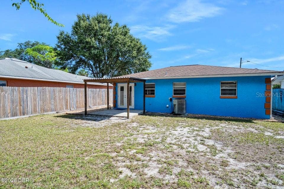 1324 GRANADA AVENUE, Daytona Beach, FL 32117 1324 GRANADA AVENUE, Daytona Beach, FL 32117