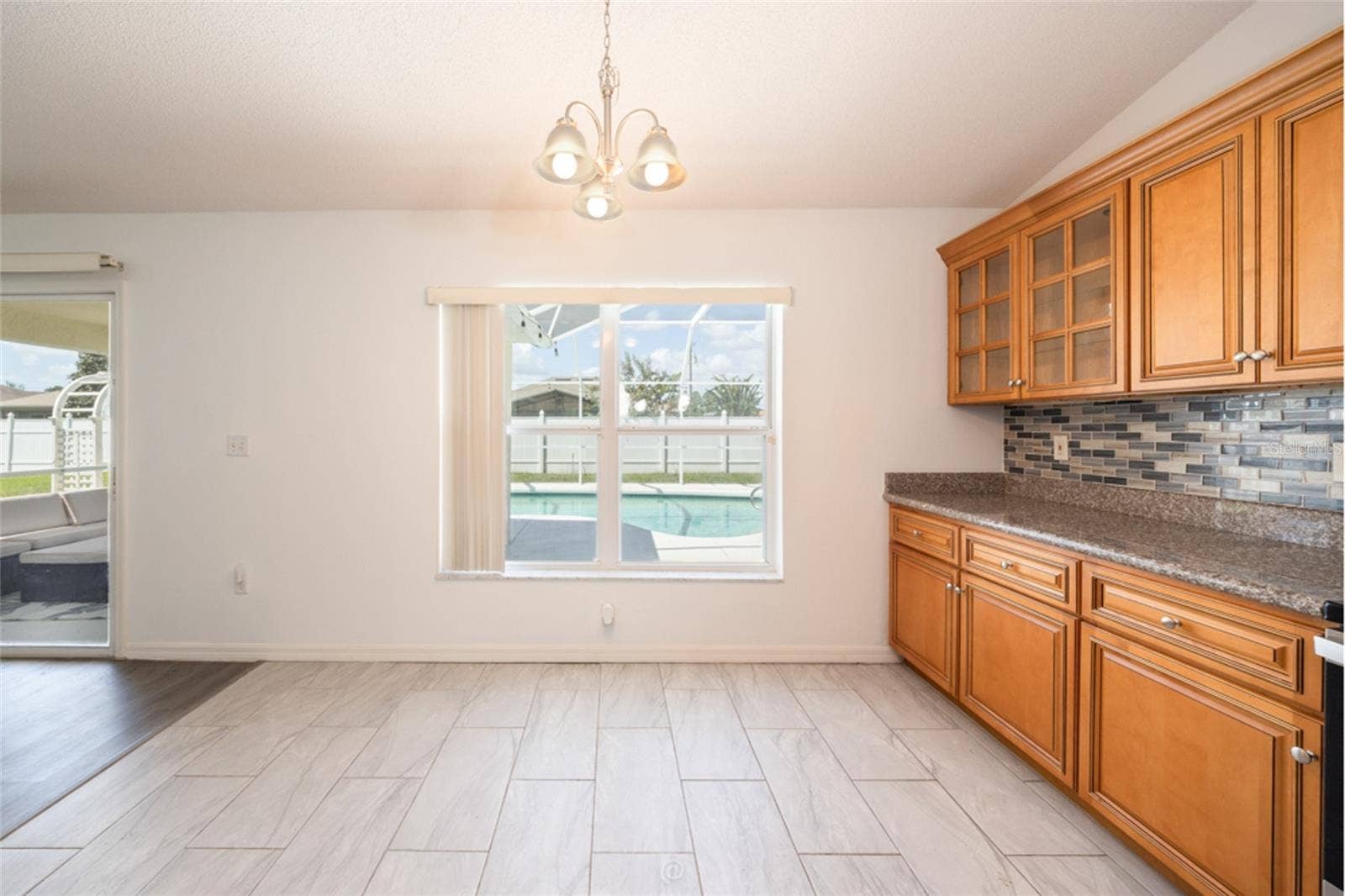 plenty of room for a table, with a view of the pool