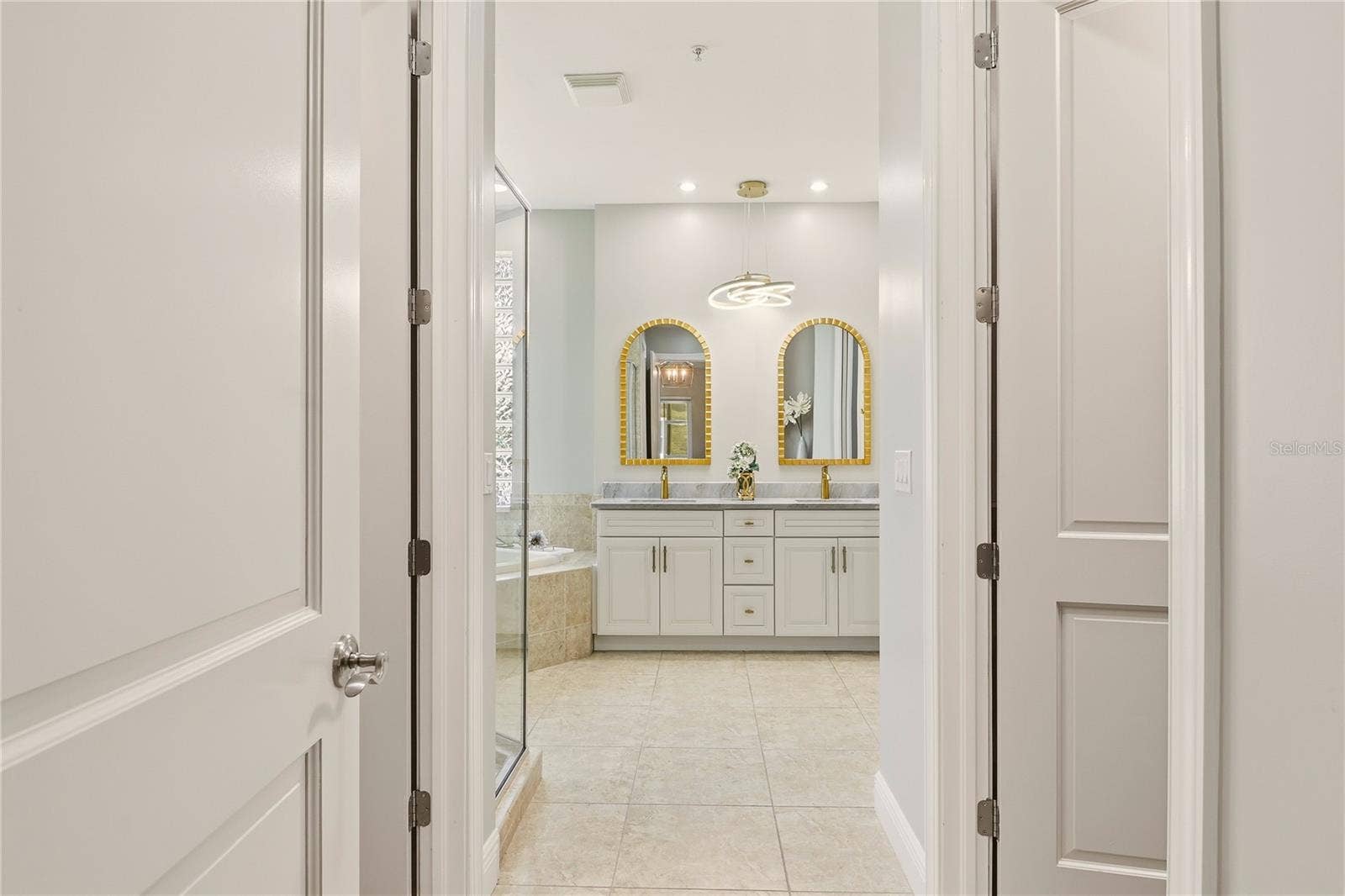 165 AVENUE DE LA MER, #401, Palm Coast, FL 32137 165 AVENUE DE LA MER, #401, Palm Coast, FL 32137