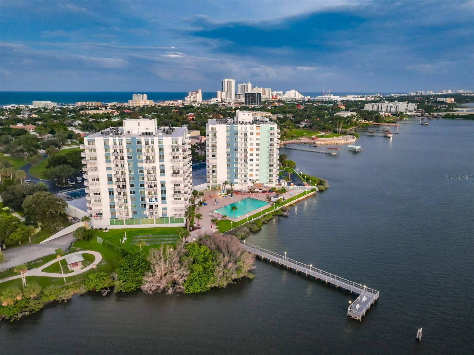 925 N HALIFAX AVENUE, #910, Daytona Beach, FL 32118