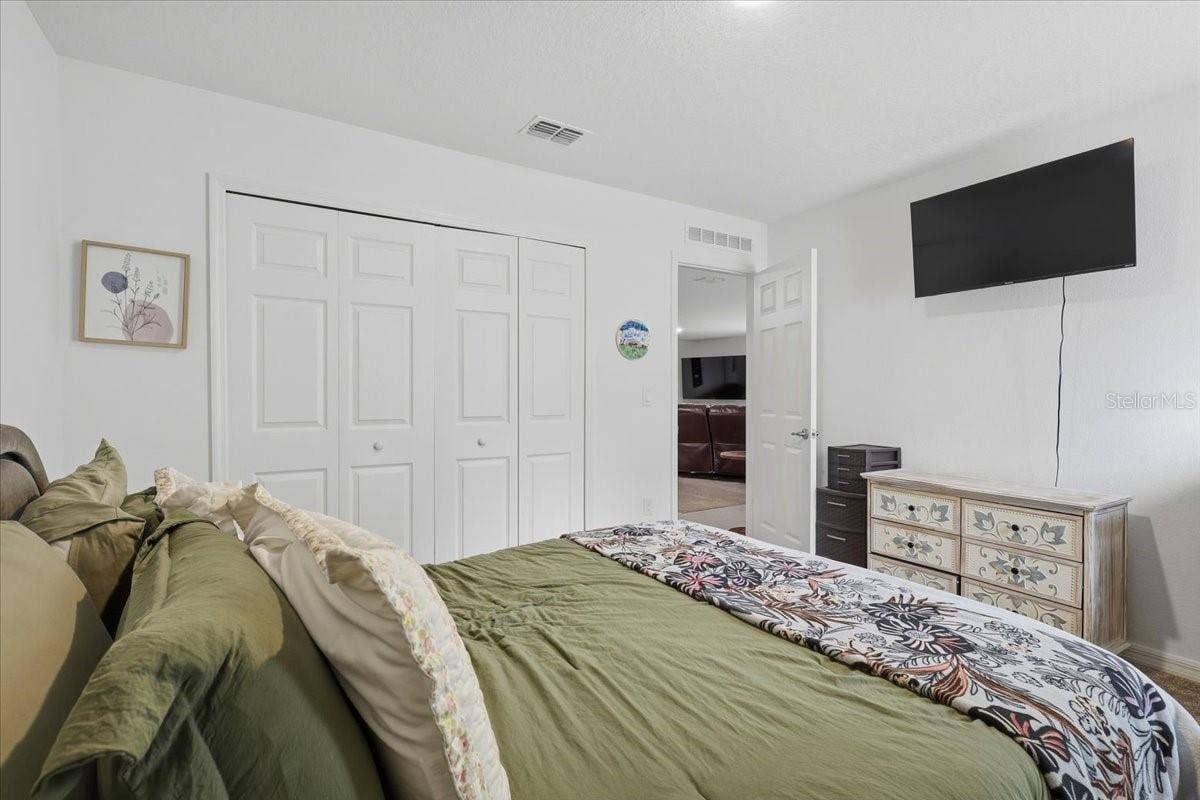 7 UNIVERSAL TRAIL, Palm Coast, FL 32164 7 UNIVERSAL TRAIL, Palm Coast, FL 32164