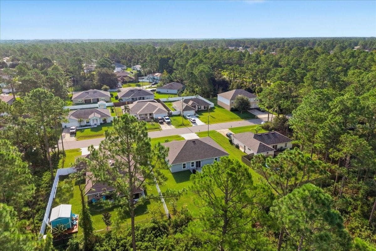 7 UNIVERSAL TRAIL, Palm Coast, FL 32164 7 UNIVERSAL TRAIL, Palm Coast, FL 32164