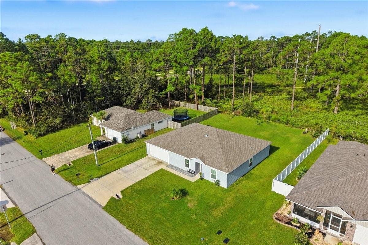 7 UNIVERSAL TRAIL, Palm Coast, FL 32164 7 UNIVERSAL TRAIL, Palm Coast, FL 32164