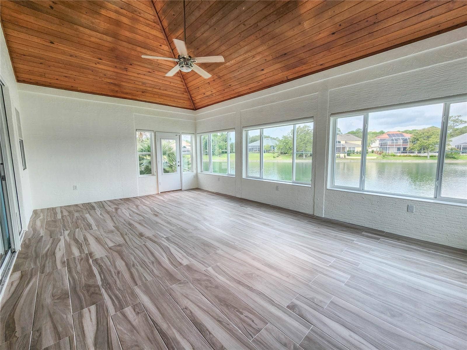 23 PELICAN COURT, Palm Coast, FL 32137