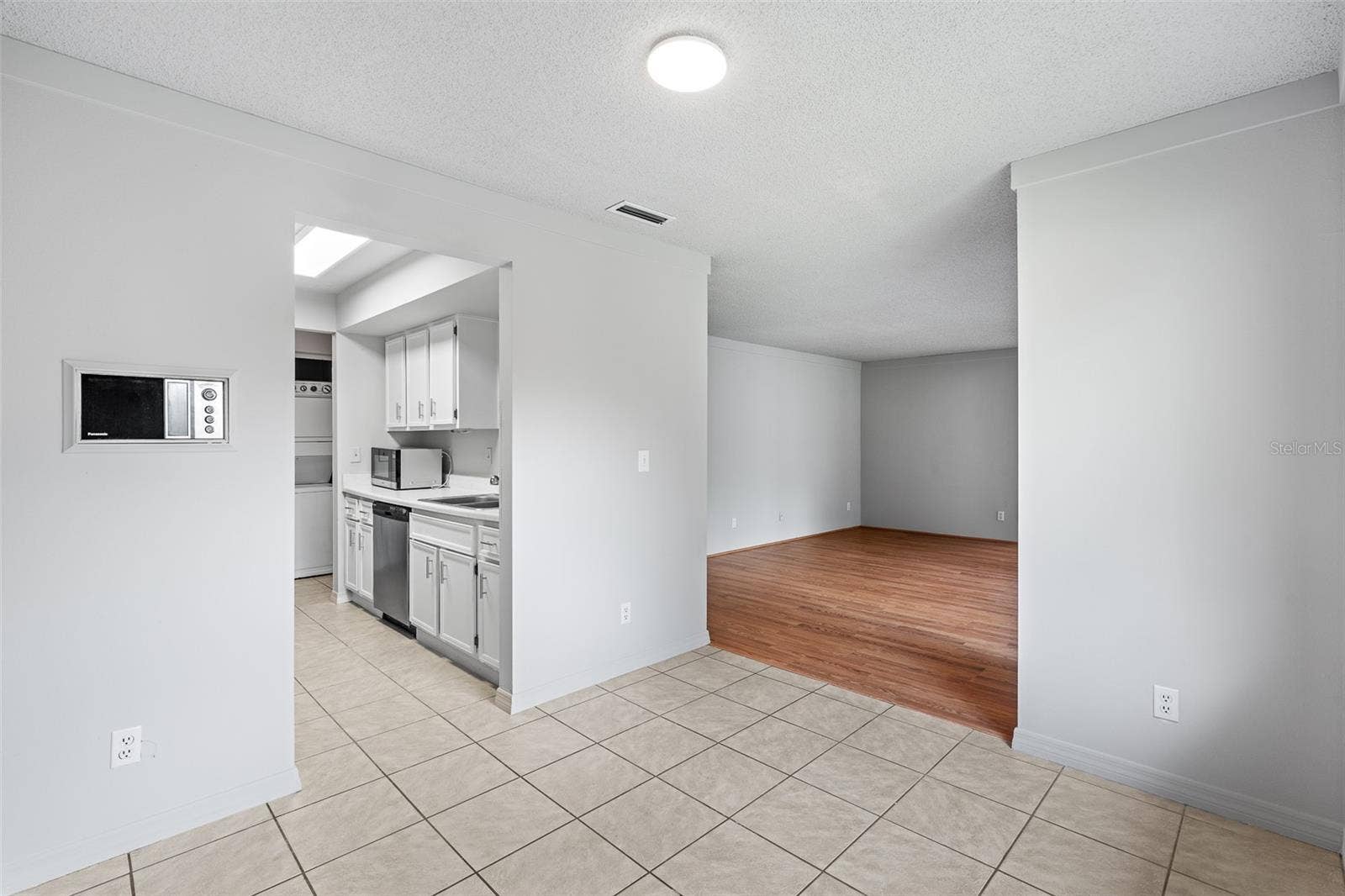 310 PALM COAST PKWY NE UNIT 204, #204, Palm Coast, FL 32137