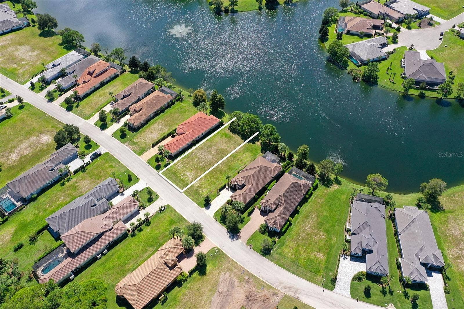 653 MAHOGANY RUN, Palm Coast, FL 32137