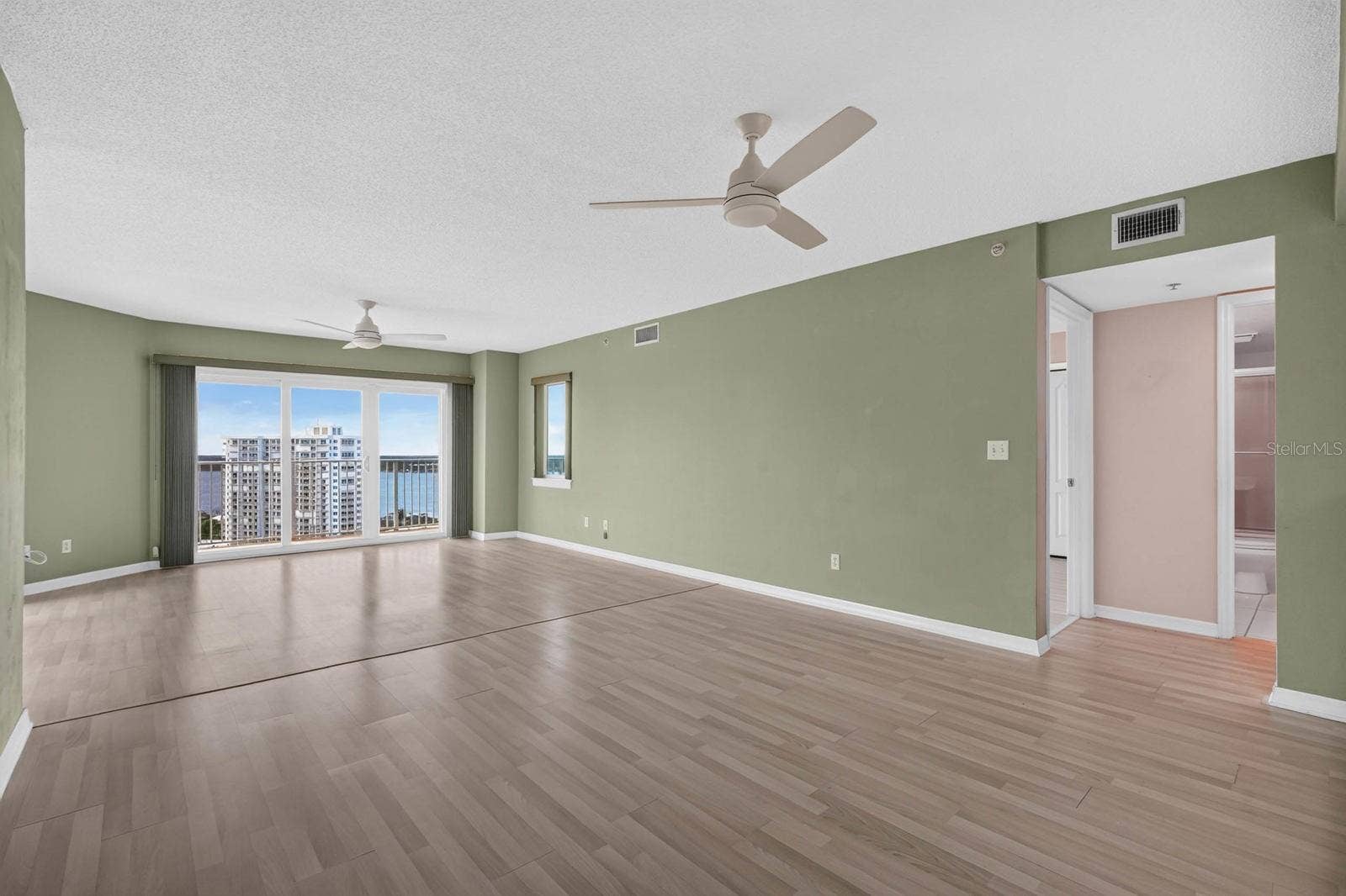 2937 S ATLANTIC AVENUE, #2009, Daytona Beach Shores, FL 32118 2937 S ATLANTIC AVENUE, #2009, Daytona Beach Shores, FL 32118