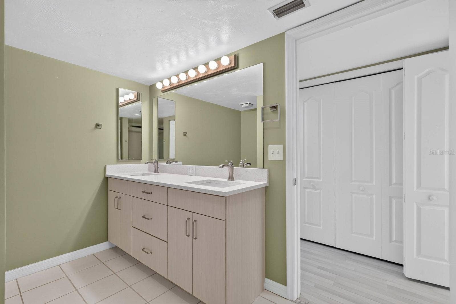 2937 S ATLANTIC AVENUE, #2009, Daytona Beach Shores, FL 32118 2937 S ATLANTIC AVENUE, #2009, Daytona Beach Shores, FL 32118