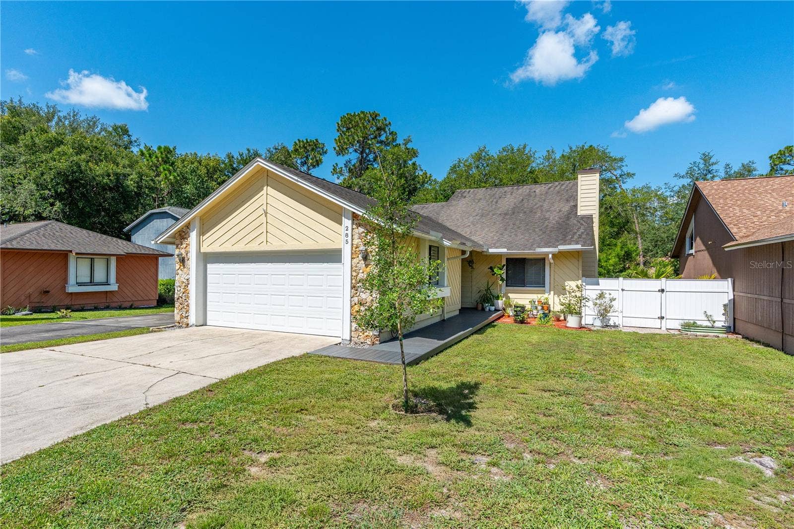 285 BAYRIDGE COURT, Ormond Beach, FL 32174