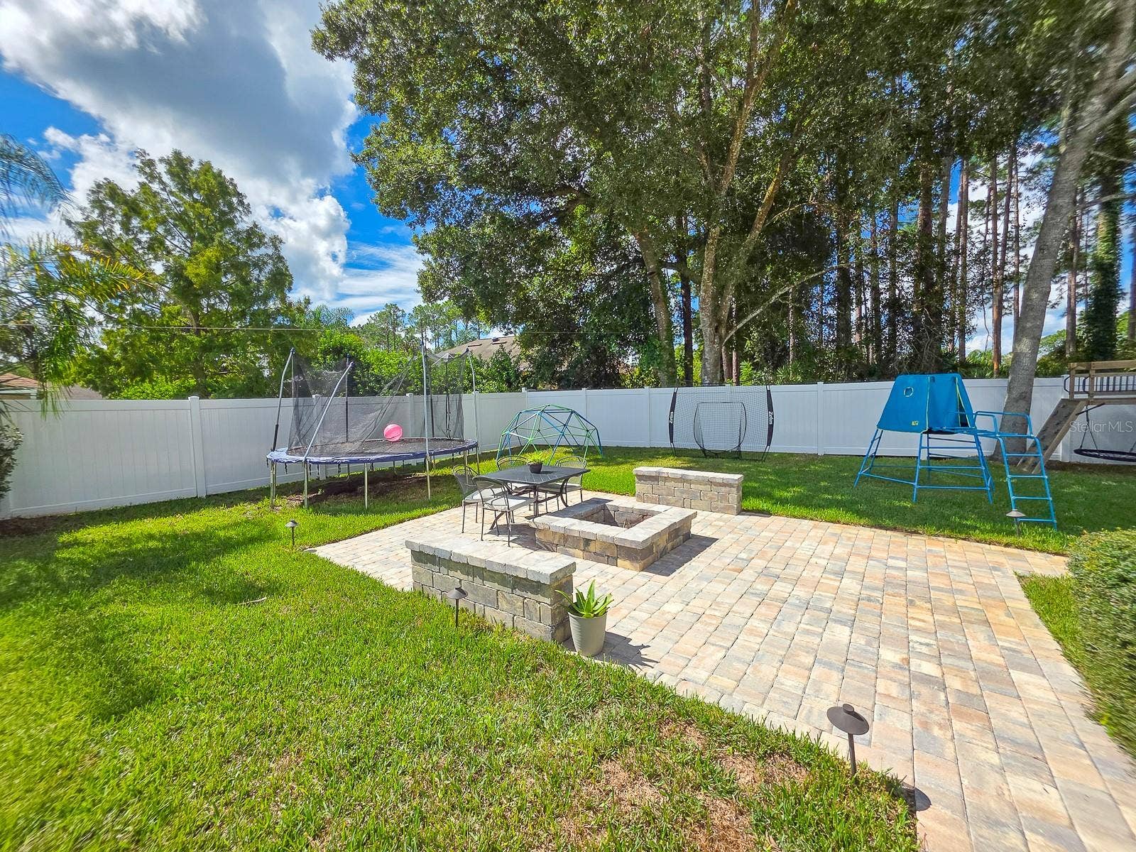 4 BURNING EMBER LANE, Palm Coast, FL 32137