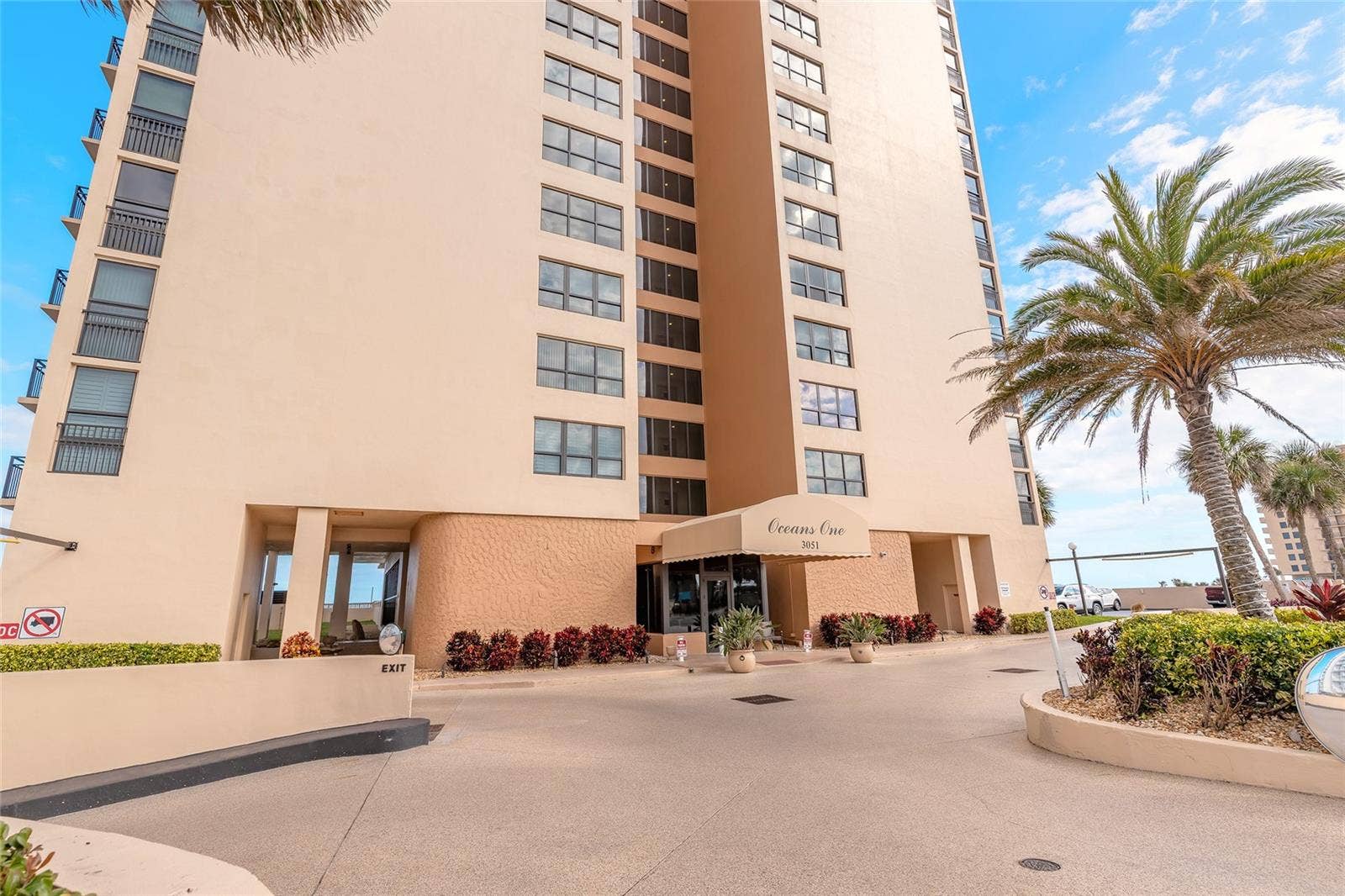 3051 S ATLANTIC AVENUE, #J060, Daytona Beach Shores, FL 32118