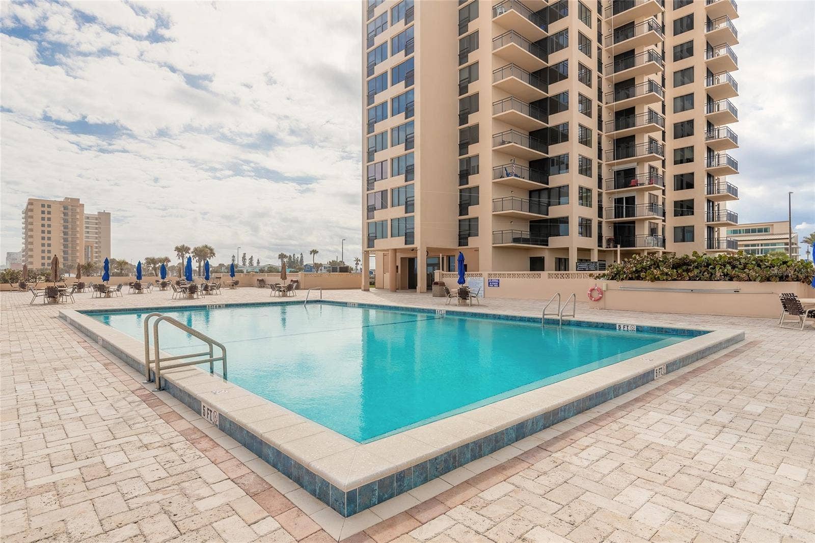 3051 S ATLANTIC AVENUE, #J060, Daytona Beach Shores, FL 32118