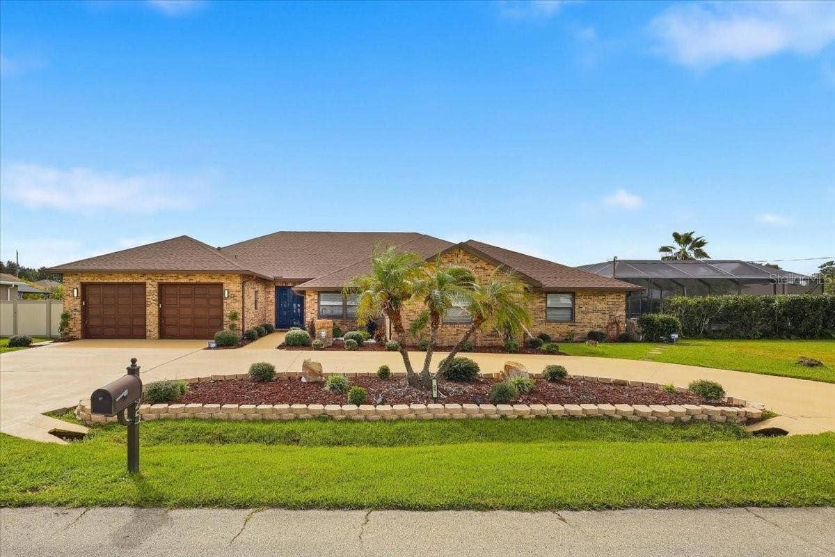 25 BUTTERFIELD DRIVE, Palm Coast, FL 32137