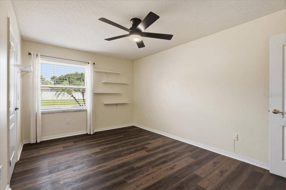 25 BUTTERFIELD DRIVE, Palm Coast, FL 32137