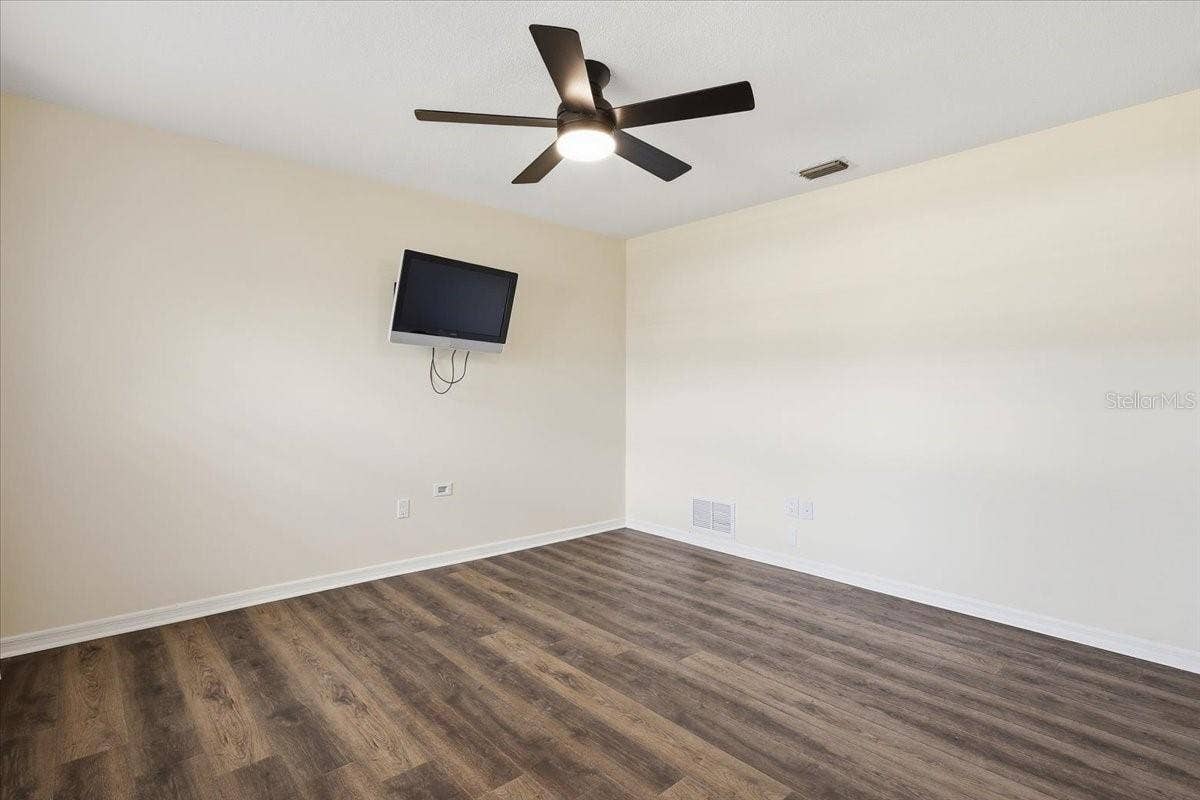 25 BUTTERFIELD DRIVE, Palm Coast, FL 32137