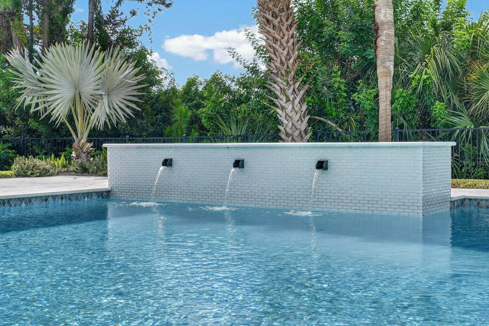 100 LA TOSCANA ROTONDA, Ormond Beach, FL 32174 100 LA TOSCANA ROTONDA, Ormond Beach, FL 32174