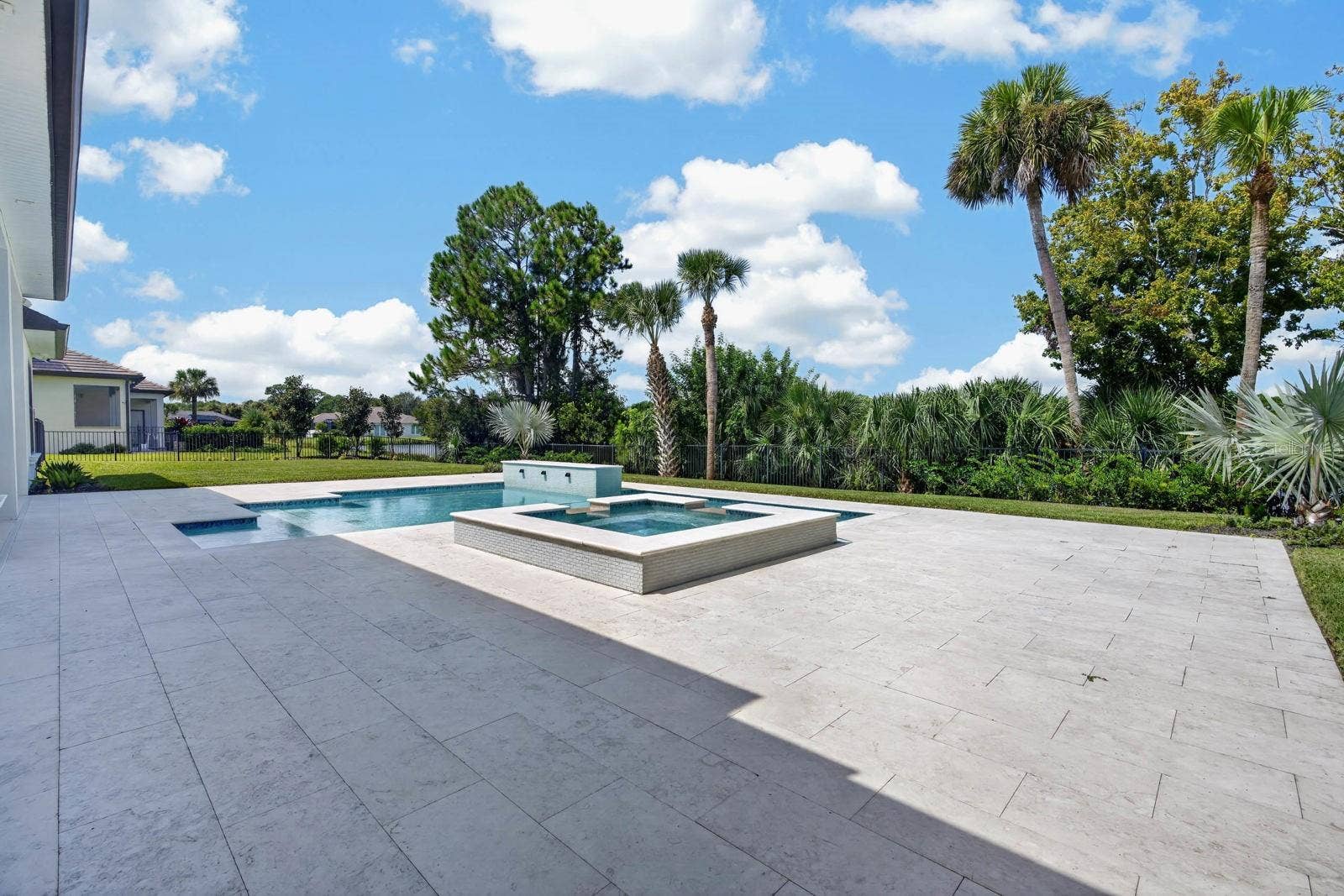 100 LA TOSCANA ROTONDA, Ormond Beach, FL 32174 100 LA TOSCANA ROTONDA, Ormond Beach, FL 32174