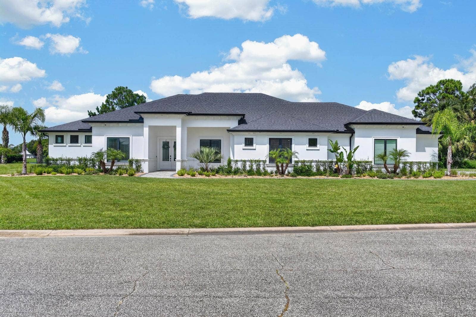 100 LA TOSCANA ROTONDA, Ormond Beach, FL 32174 100 LA TOSCANA ROTONDA, Ormond Beach, FL 32174