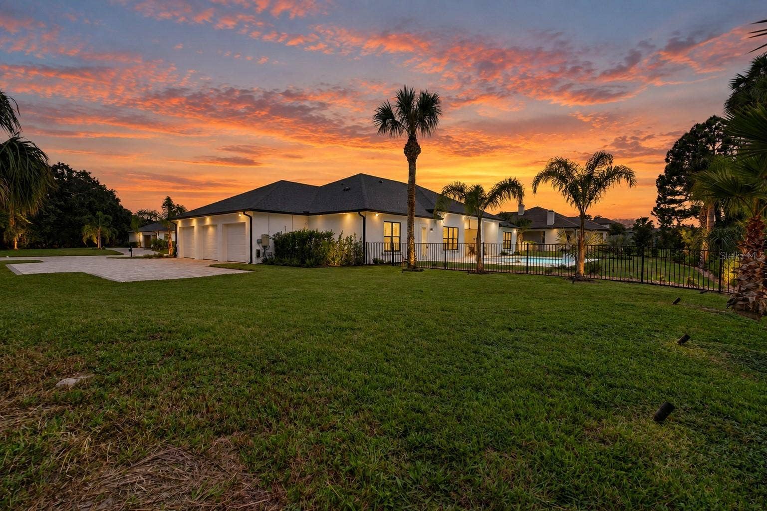 100 LA TOSCANA ROTONDA, Ormond Beach, FL 32174 100 LA TOSCANA ROTONDA, Ormond Beach, FL 32174