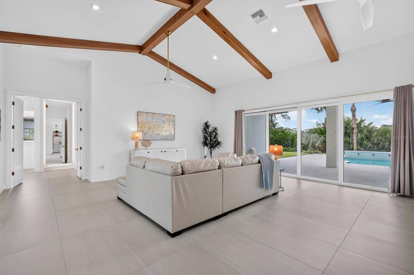 100 LA TOSCANA ROTONDA, Ormond Beach, FL 32174 100 LA TOSCANA ROTONDA, Ormond Beach, FL 32174