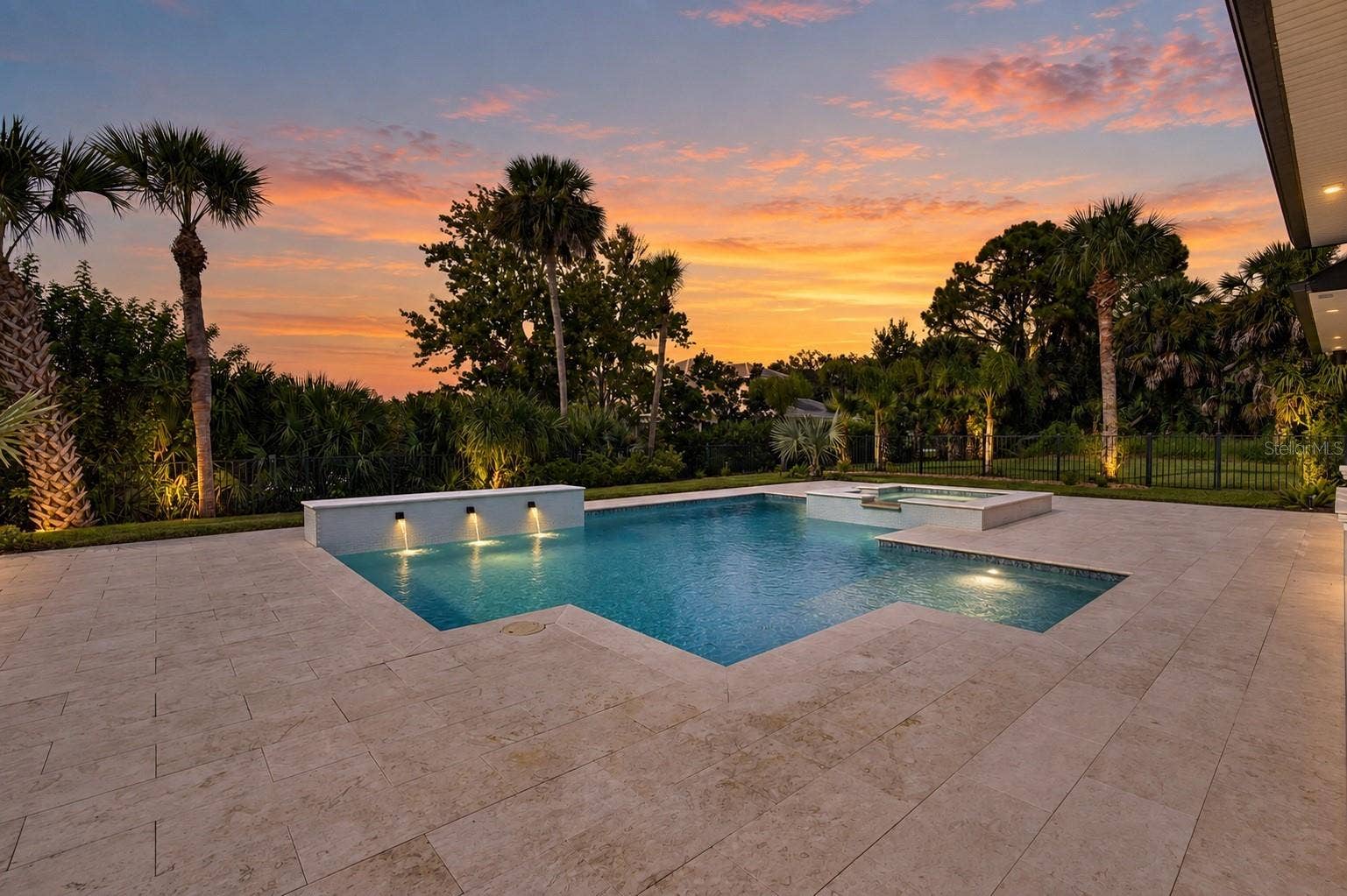 100 LA TOSCANA ROTONDA, Ormond Beach, FL 32174 100 LA TOSCANA ROTONDA, Ormond Beach, FL 32174