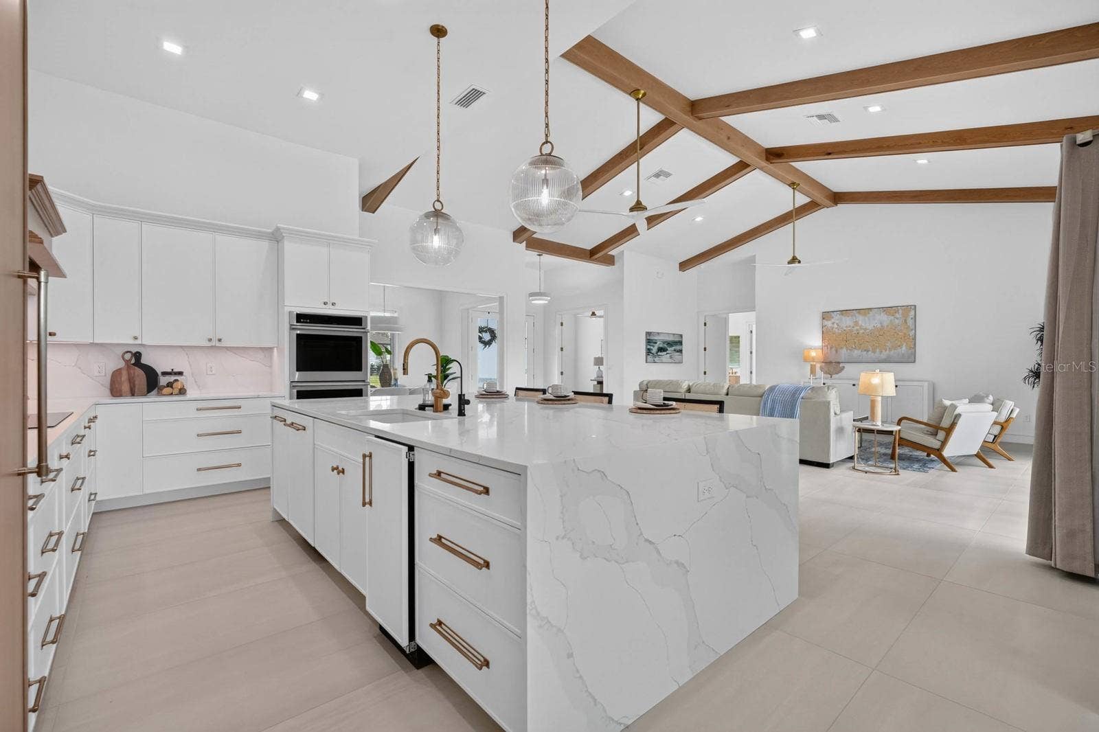 100 LA TOSCANA ROTONDA, Ormond Beach, FL 32174 100 LA TOSCANA ROTONDA, Ormond Beach, FL 32174