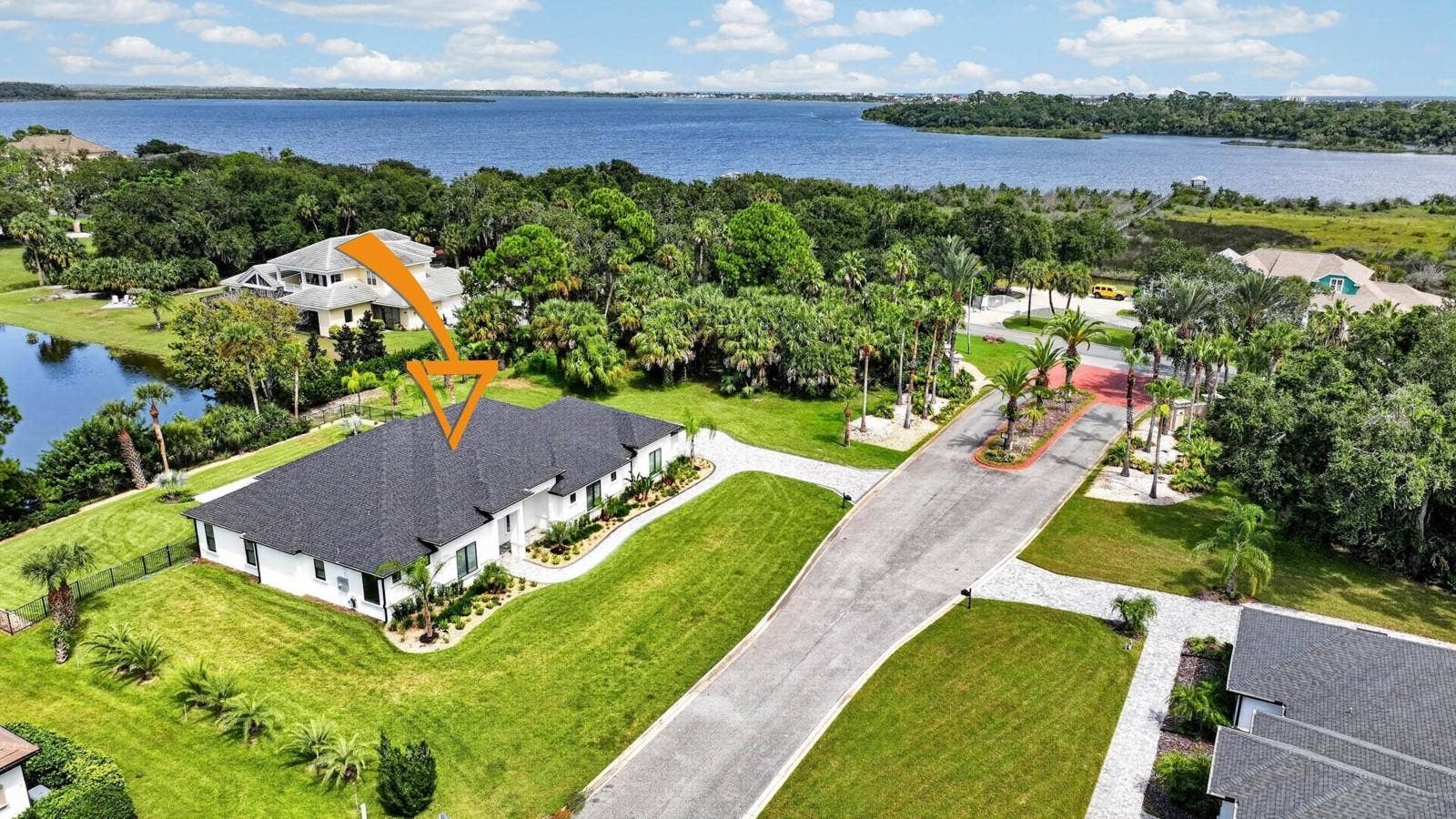 100 LA TOSCANA ROTONDA, Ormond Beach, FL 32174 100 LA TOSCANA ROTONDA, Ormond Beach, FL 32174