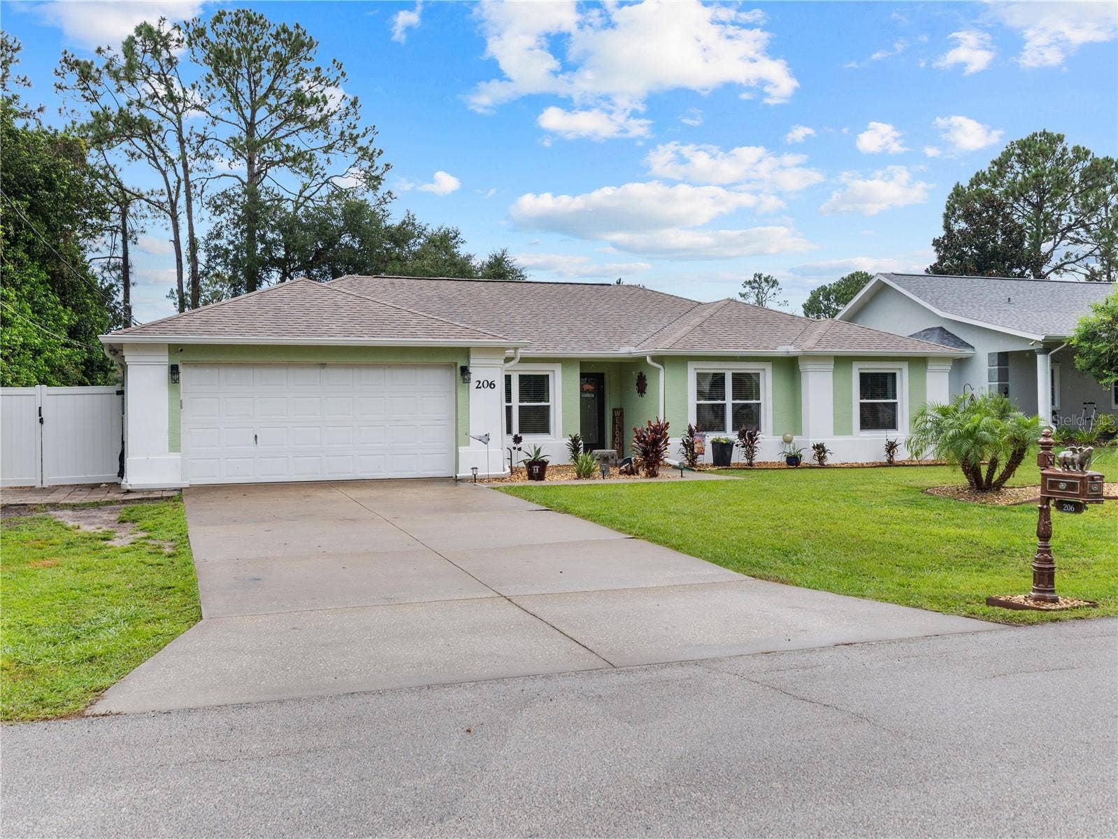 206 LONDON DRIVE, Palm Coast, FL 32137