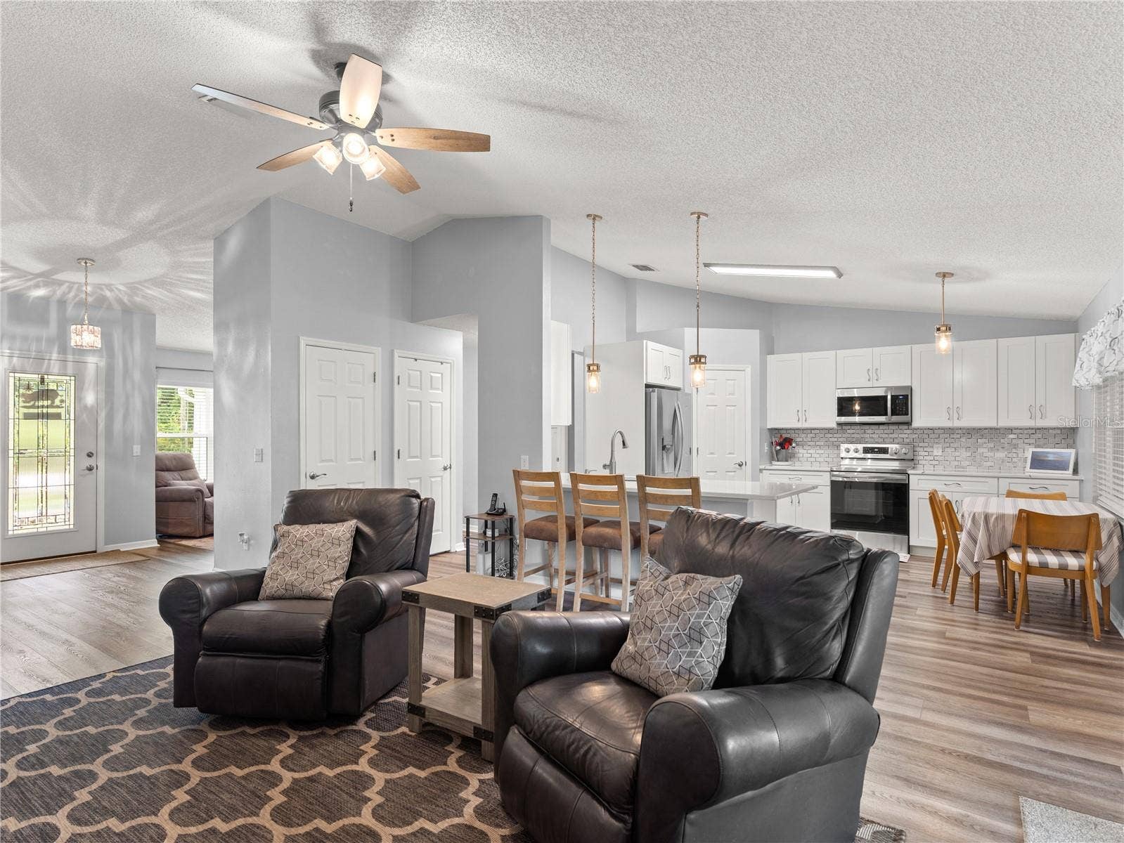 206 LONDON DRIVE, Palm Coast, FL 32137
