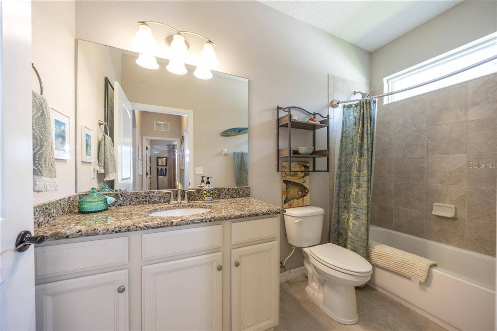 Guest bathroom