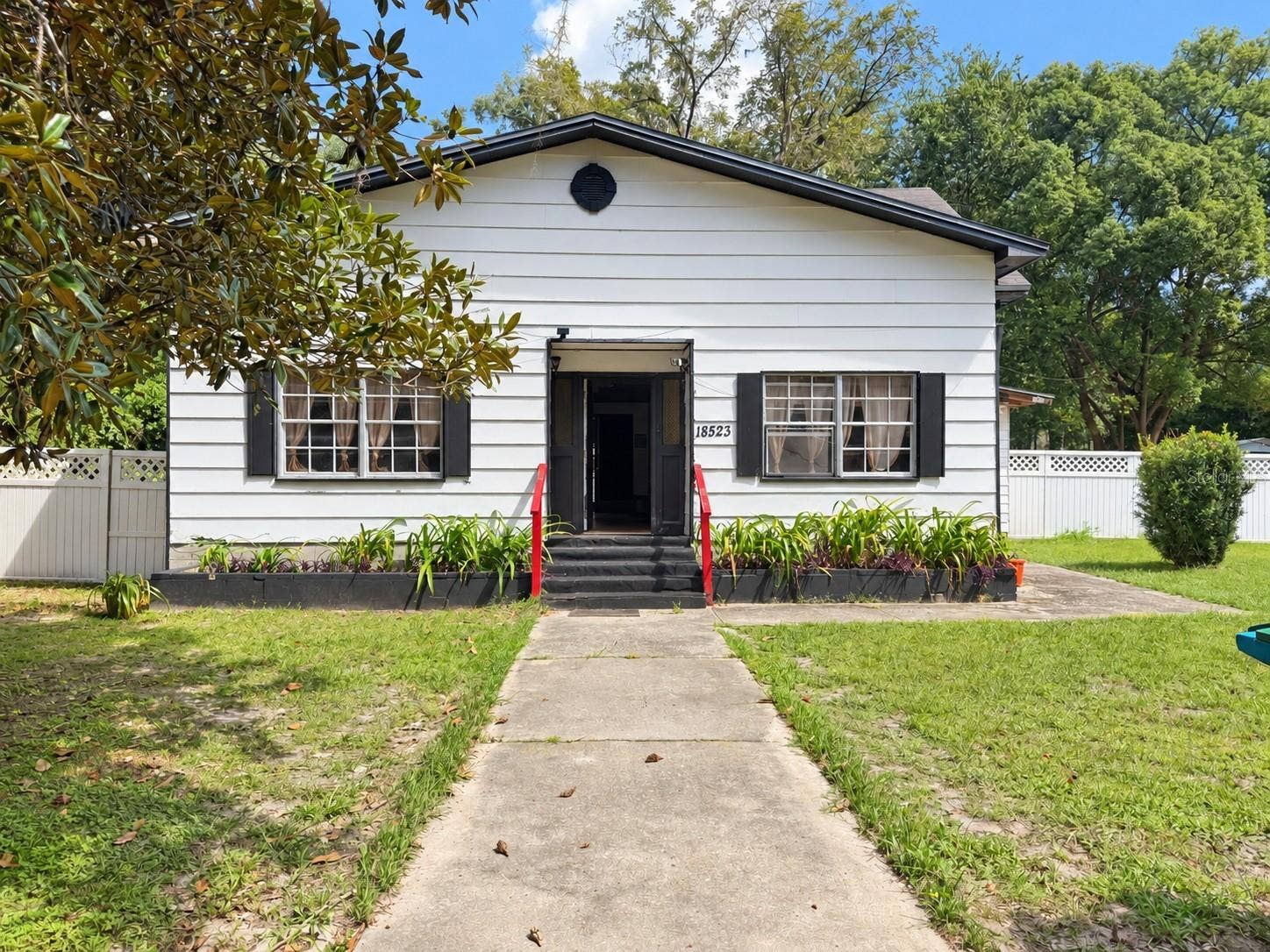 18523 NW 231ST STREET, High Springs, FL 32643 18523 NW 231ST STREET, High Springs, FL 32643