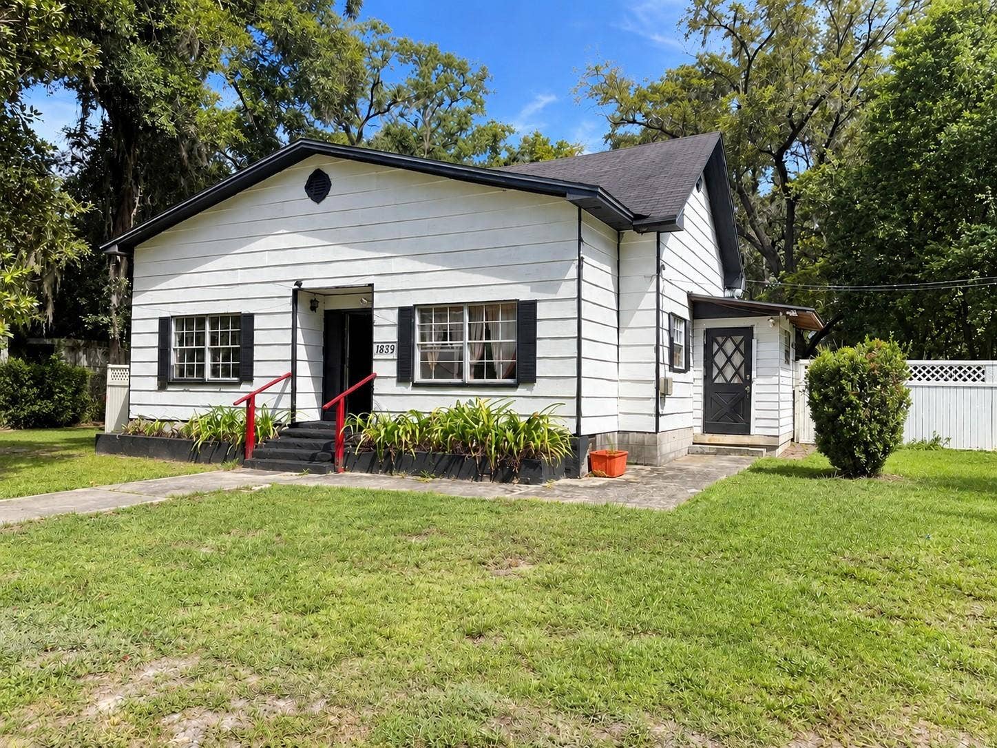 18523 NW 231ST STREET, High Springs, FL 32643 18523 NW 231ST STREET, High Springs, FL 32643