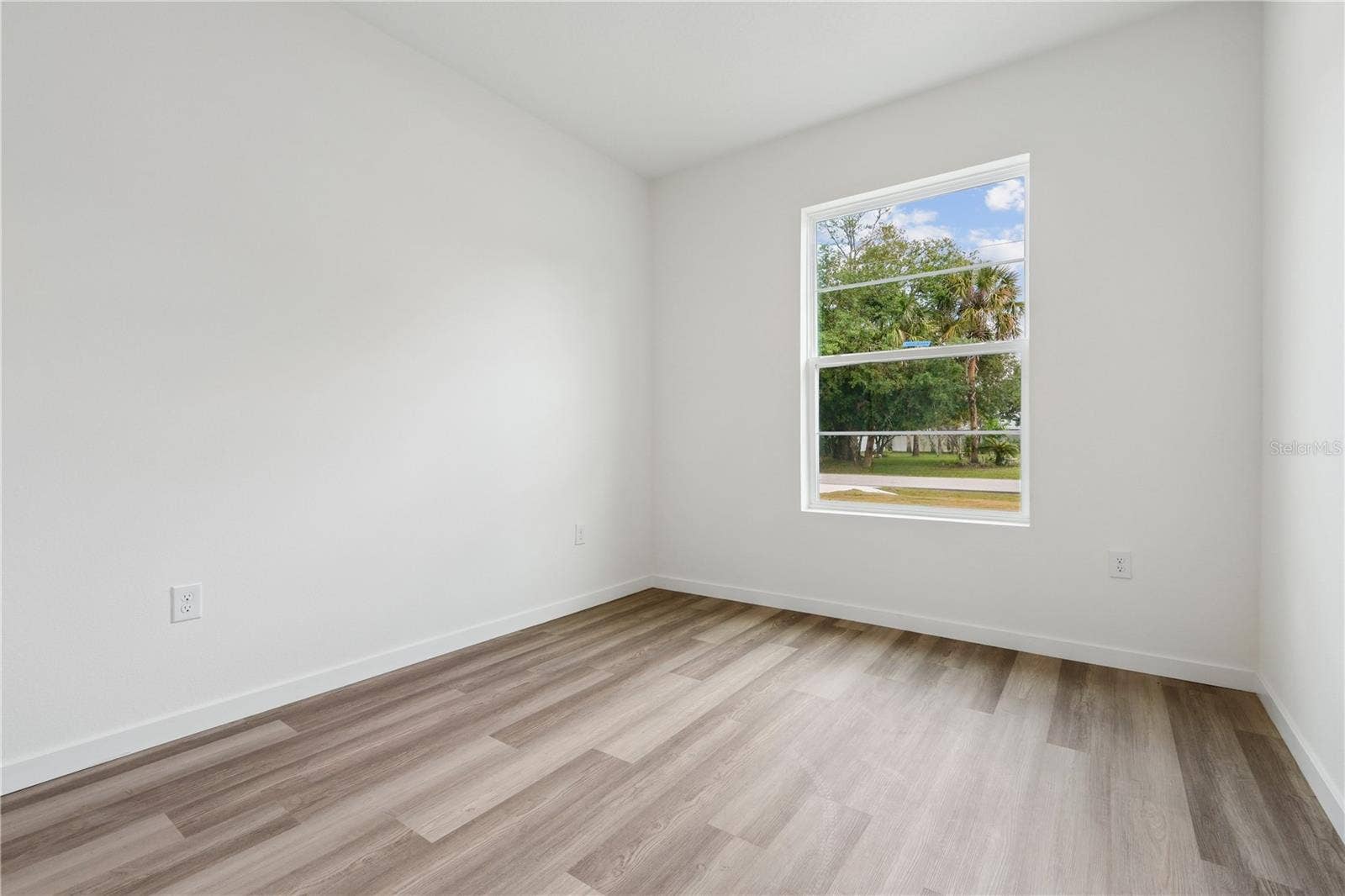 68 LAKE SUCCESS DRIVE, Palm Coast, FL 32137 Photo is of a completed model; actual colors and finishes may vary.