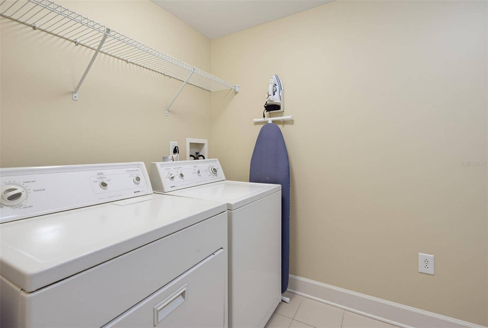 200 OCEAN CREST DRIVE, #1012, Palm Coast, FL 32137 200 OCEAN CREST DRIVE, #1012, Palm Coast, FL 32137