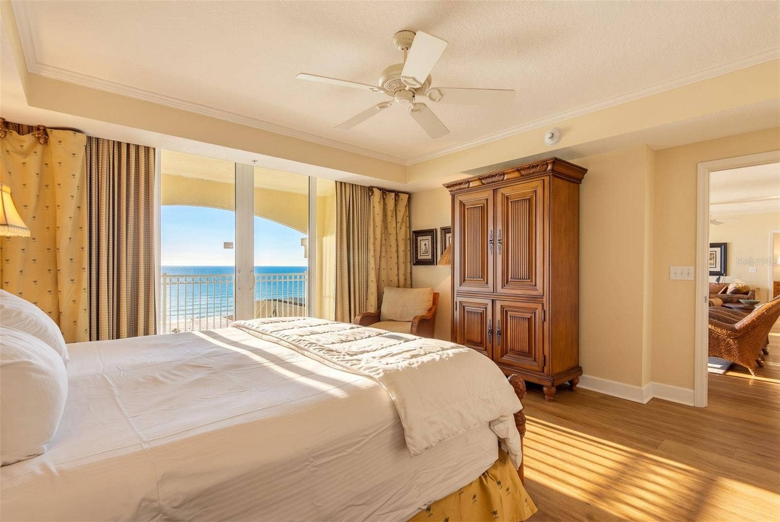 200 OCEAN CREST DRIVE, #1012, Palm Coast, FL 32137 200 OCEAN CREST DRIVE, #1012, Palm Coast, FL 32137
