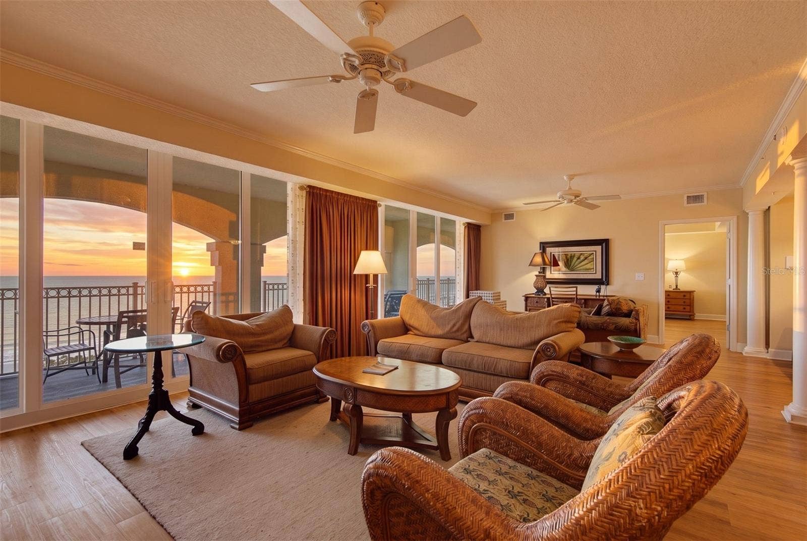 200 OCEAN CREST DRIVE, #1012, Palm Coast, FL 32137 200 OCEAN CREST DRIVE, #1012, Palm Coast, FL 32137