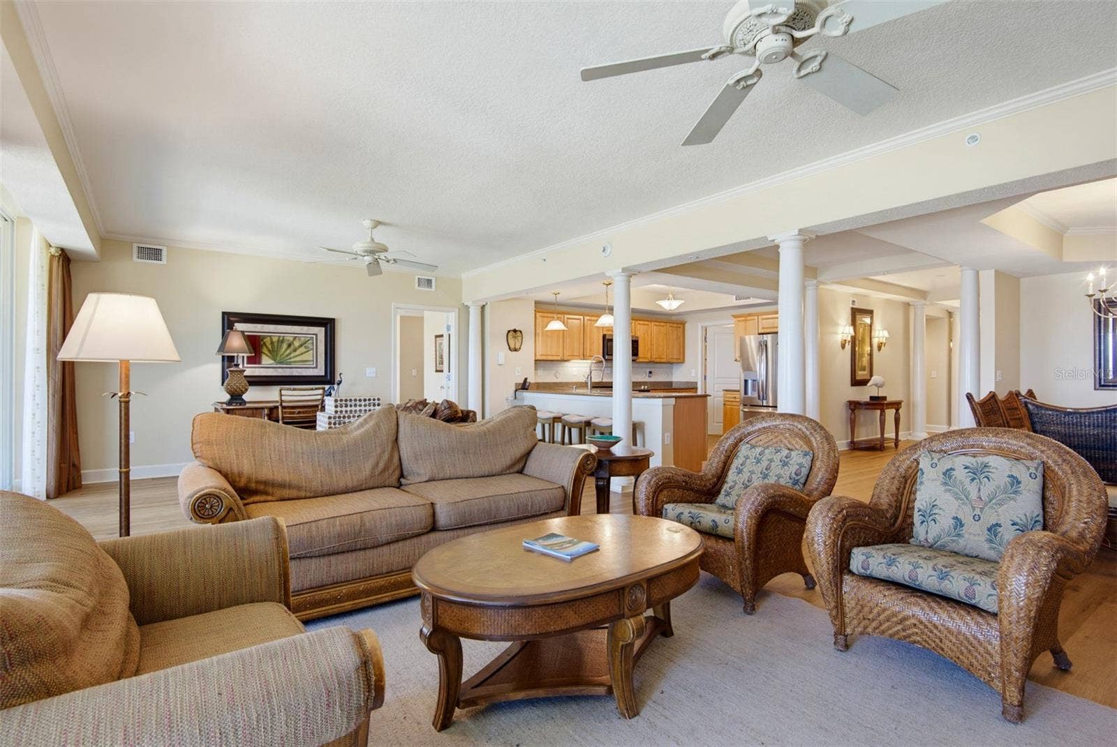 200 OCEAN CREST DRIVE, #1012, Palm Coast, FL 32137 200 OCEAN CREST DRIVE, #1012, Palm Coast, FL 32137
