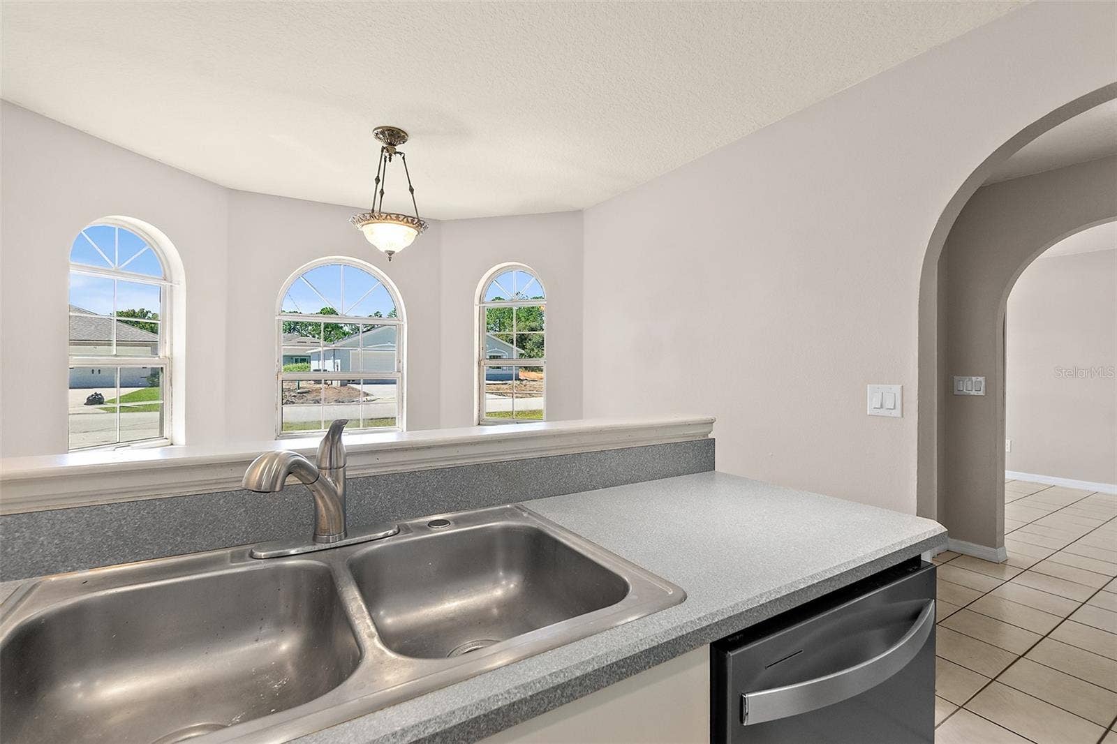 53 BIRCHWOOD DRIVE, Palm Coast, FL 32137 53 BIRCHWOOD DRIVE, Palm Coast, FL 32137