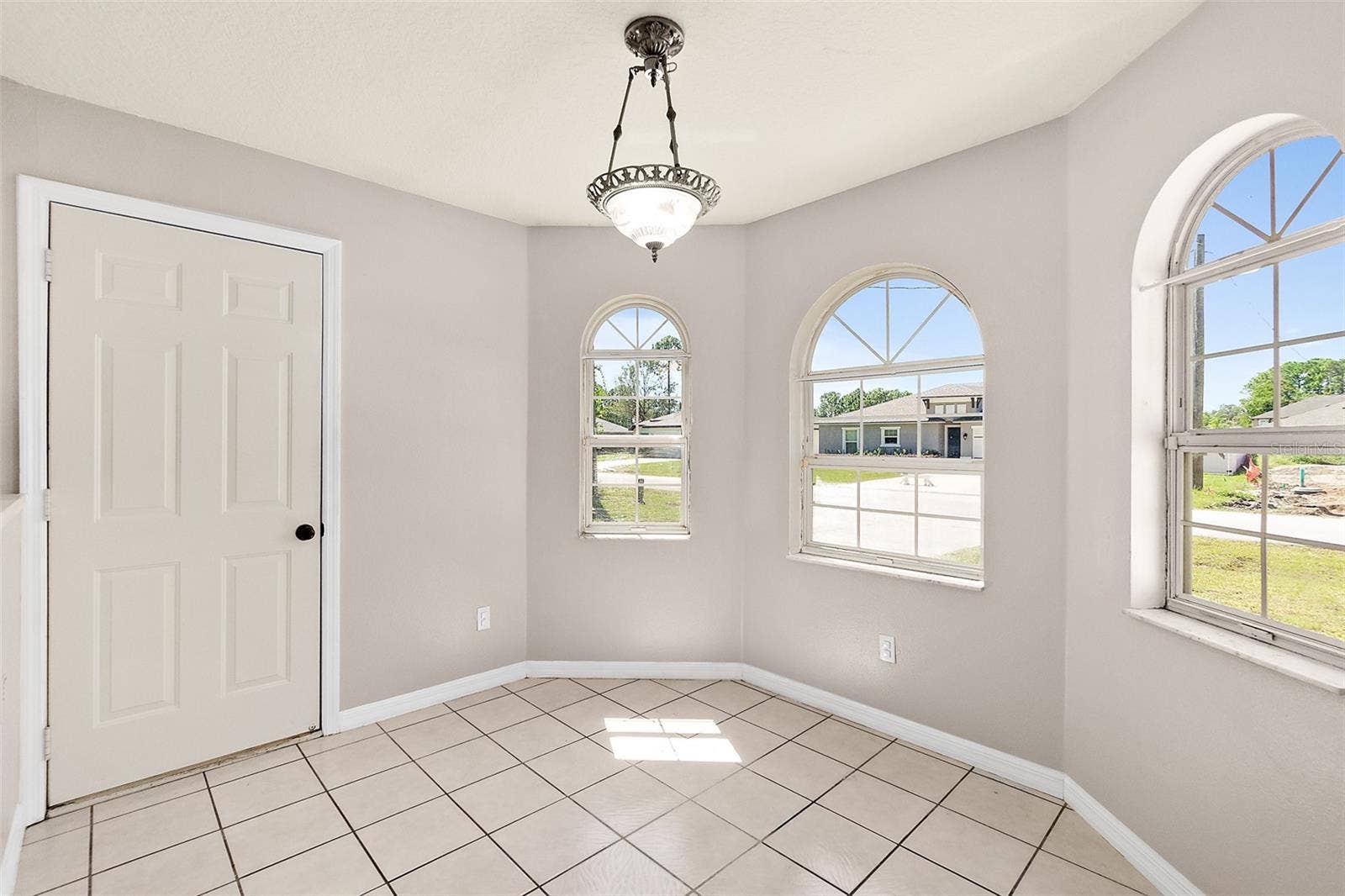 53 BIRCHWOOD DRIVE, Palm Coast, FL 32137 53 BIRCHWOOD DRIVE, Palm Coast, FL 32137