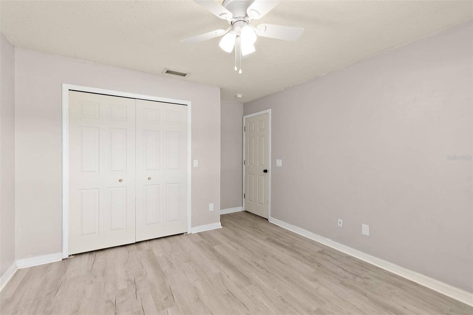 53 BIRCHWOOD DRIVE, Palm Coast, FL 32137 53 BIRCHWOOD DRIVE, Palm Coast, FL 32137