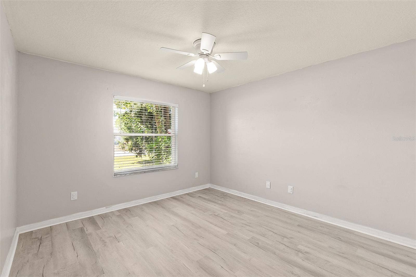 53 BIRCHWOOD DRIVE, Palm Coast, FL 32137 53 BIRCHWOOD DRIVE, Palm Coast, FL 32137