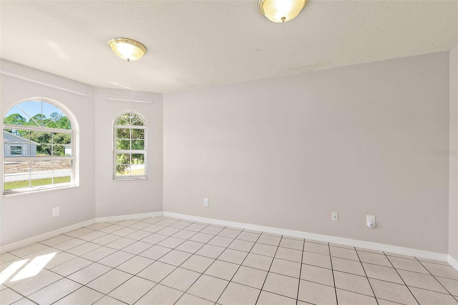 53 BIRCHWOOD DRIVE, Palm Coast, FL 32137 53 BIRCHWOOD DRIVE, Palm Coast, FL 32137
