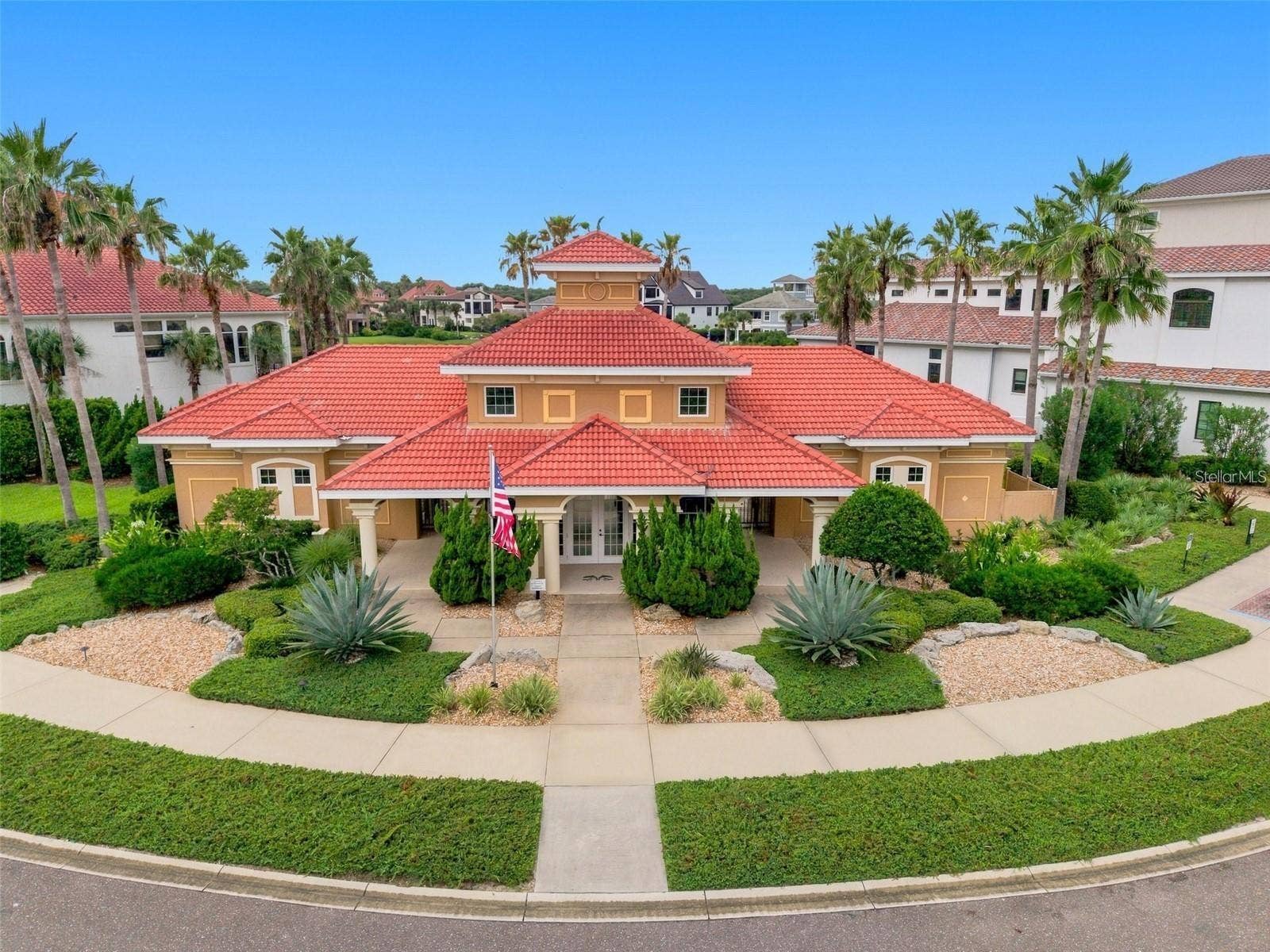 18 OAK VIEW CIRCLE E, Palm Coast, FL 32137 Community pool