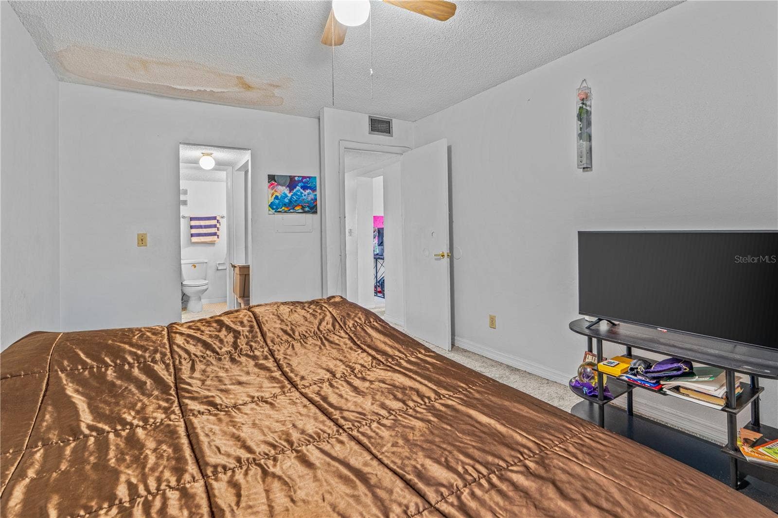 1504 VIRGINIA AVENUE, #204, Daytona Beach, FL 32114 1504 VIRGINIA AVENUE, #204, Daytona Beach, FL 32114