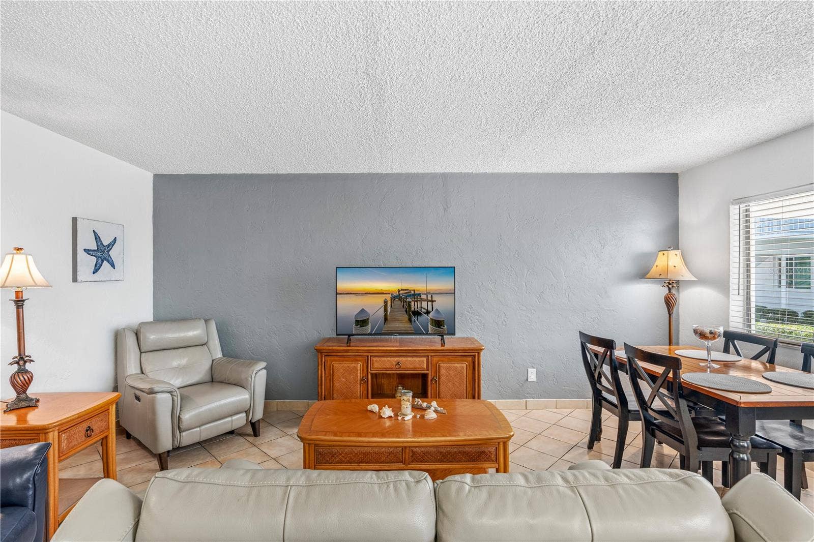 405 N HALIFAX AVENUE, #1050, Daytona Beach, FL 32118 405 N HALIFAX AVENUE, #1050, Daytona Beach, FL 32118