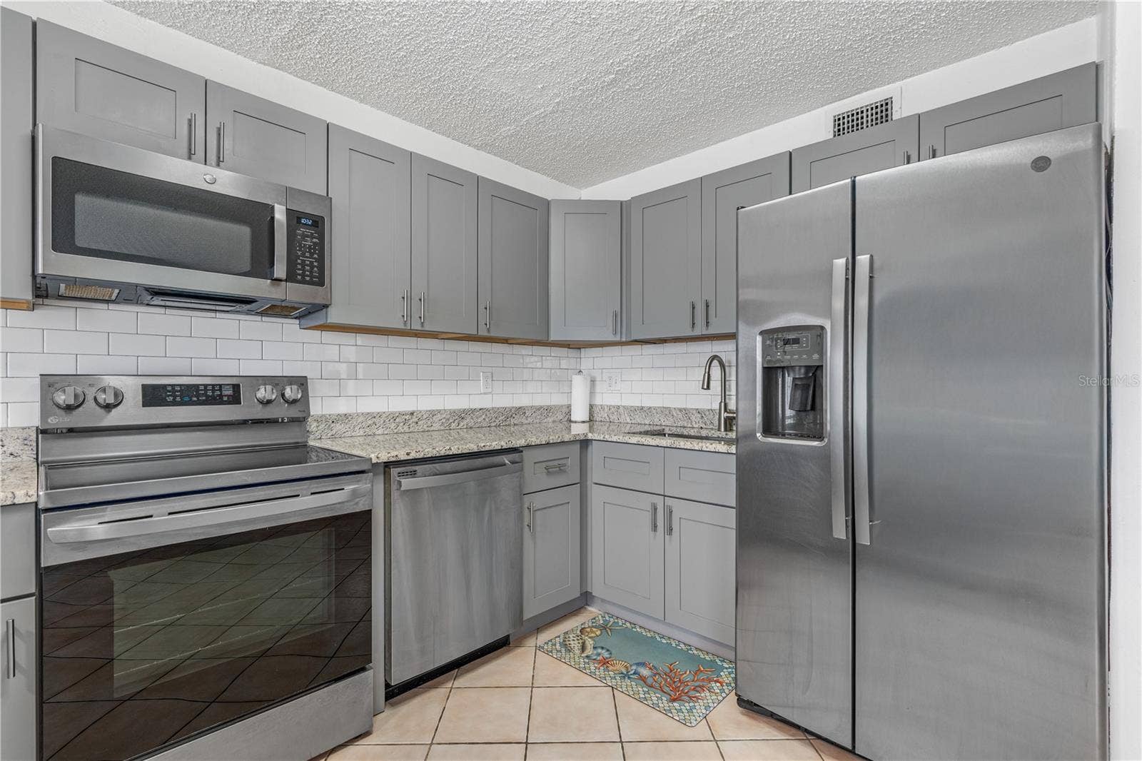405 N HALIFAX AVENUE, #1050, Daytona Beach, FL 32118 405 N HALIFAX AVENUE, #1050, Daytona Beach, FL 32118