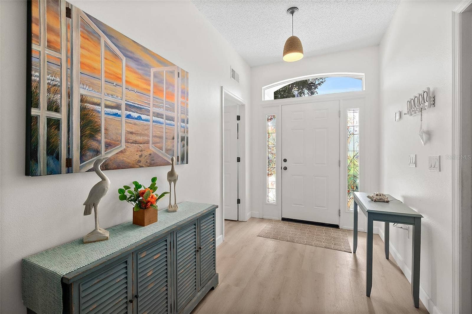 Entry/Foyer