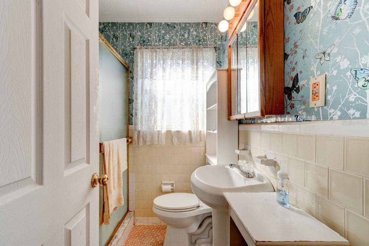 374 PINE ROAD, Ormond Beach, FL 32176 Primary Bathroom