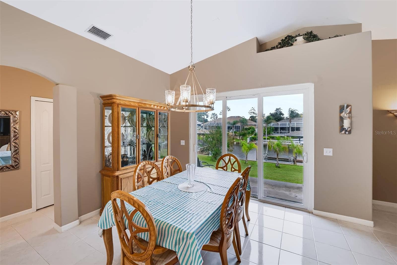 8 COLLEEN COURT, Palm Coast, FL 32137